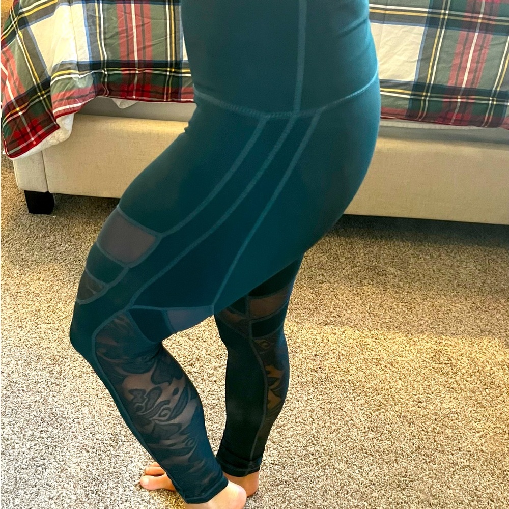 DYI Green Lace Leggings